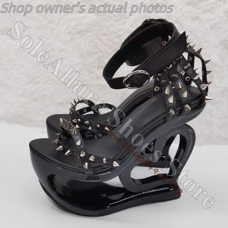 Ярко-розовые сандалии на танке – обзор и цена Metallic Heel Sandal
