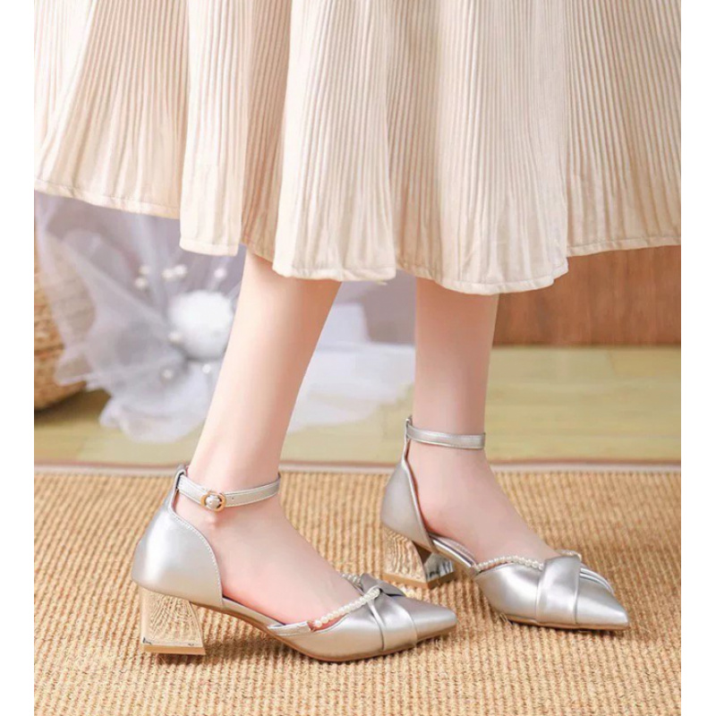 Жемчужные босоножки на высоком – обзор и цена Women'S Shoes For Wide Feet