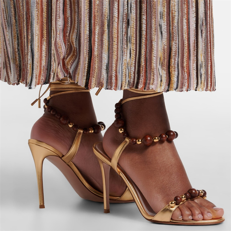 Ретро-сандалии класса люкс из  – обзор и цена Metallic Heel Sandal